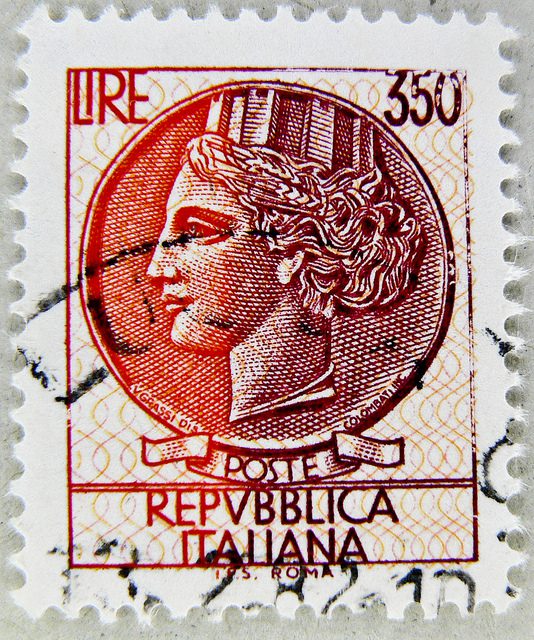 the italian post office, post offices in italy, buying stamps in italy