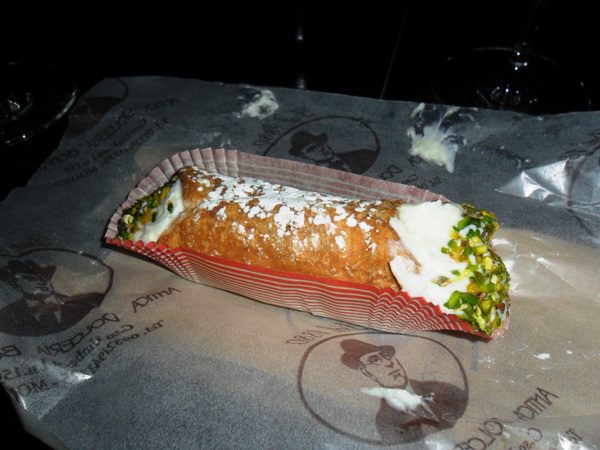 sicilian cannoli