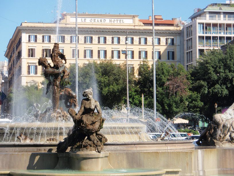 must-see fountains in Rome - piazza repubblica